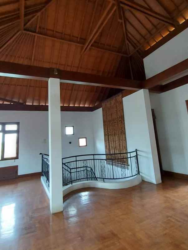 dijual tanah lp kerobokan