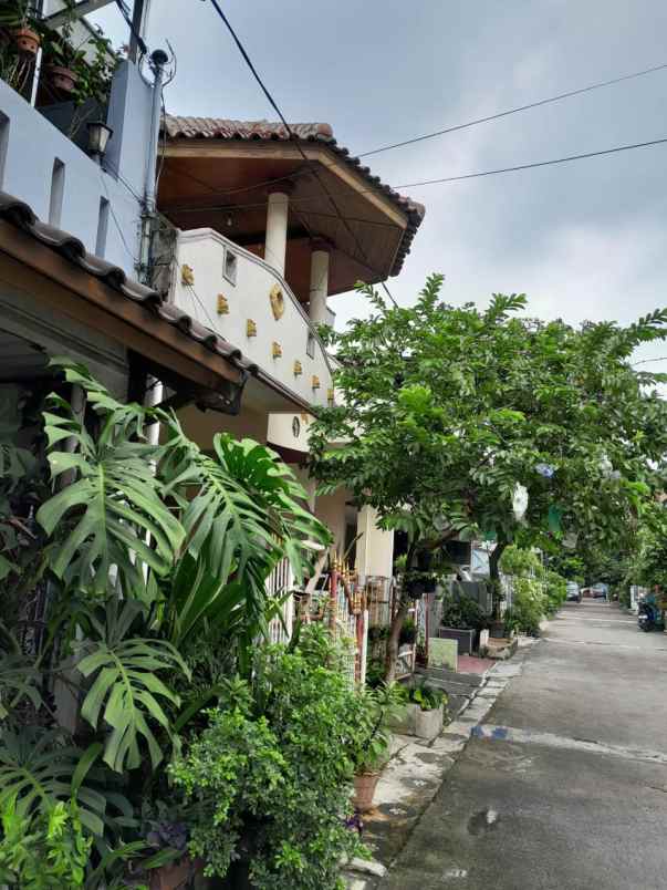 dijual tanah sukamaju