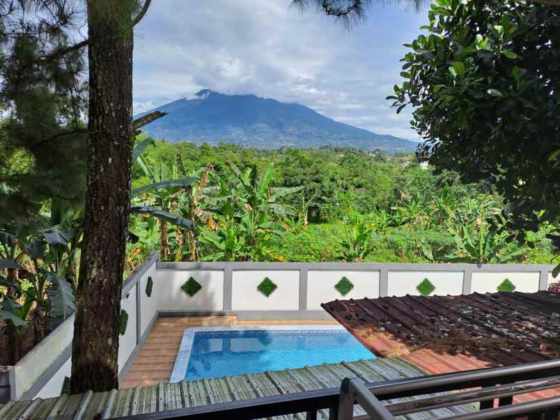 dijual vila di rancamaya view gunung