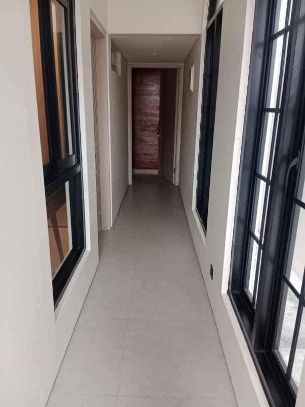 dijual villa desa munggu kec mengwi kab