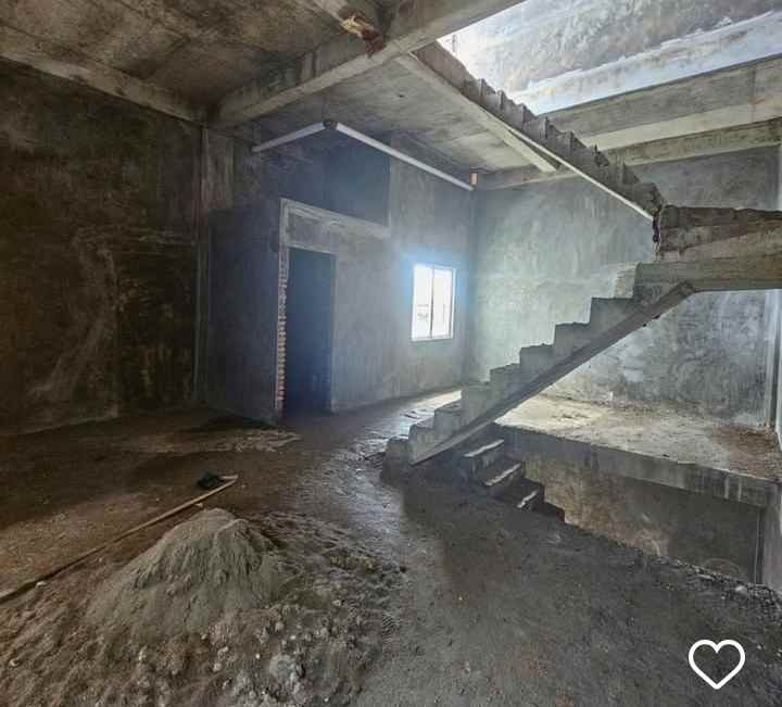 dijual villa jalan anom pahlawan