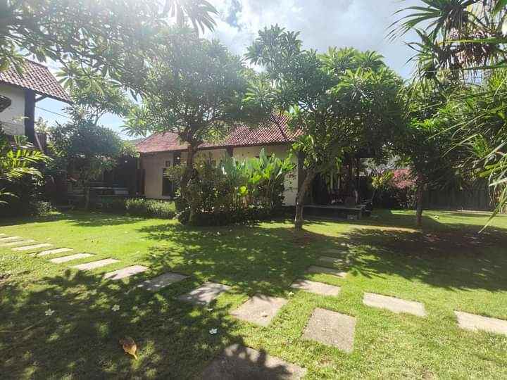 dijual villa raya sanur