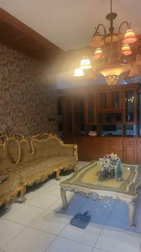 disewa rumah besar siaphuni di duren sawit