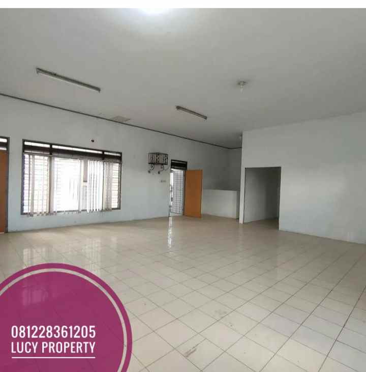 disewakan bangunan cocok untuk kantor toko agen gudang