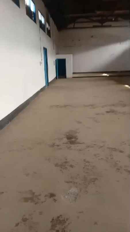 disewakan gudang siap pakai di nganjuk