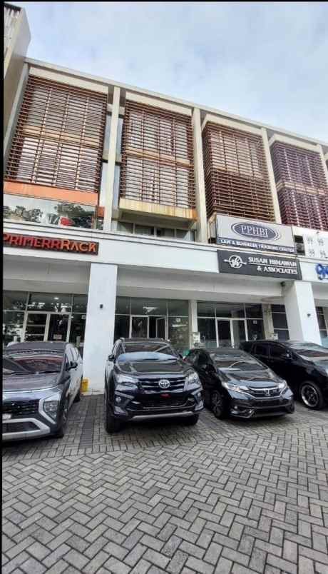 disewakan ruko gudang kantor merr