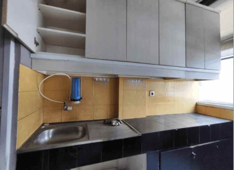 disewakan ruko gudang kantor puri indah b