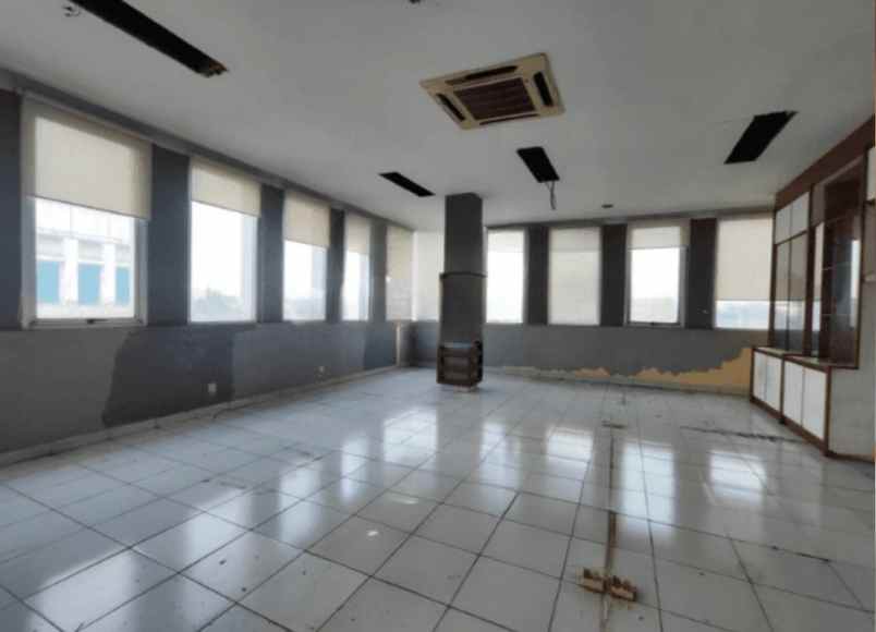 disewakan ruko gudang kantor puri indah b
