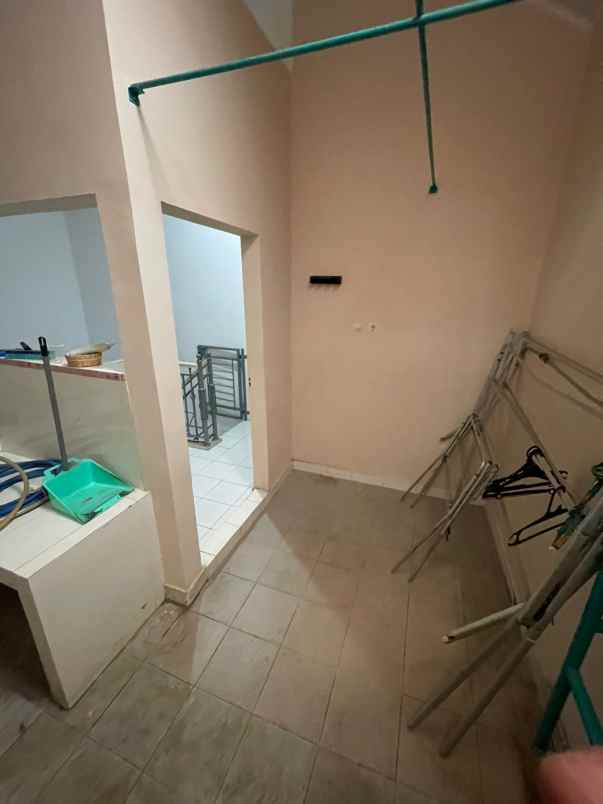 disewakan rumah metland menteng