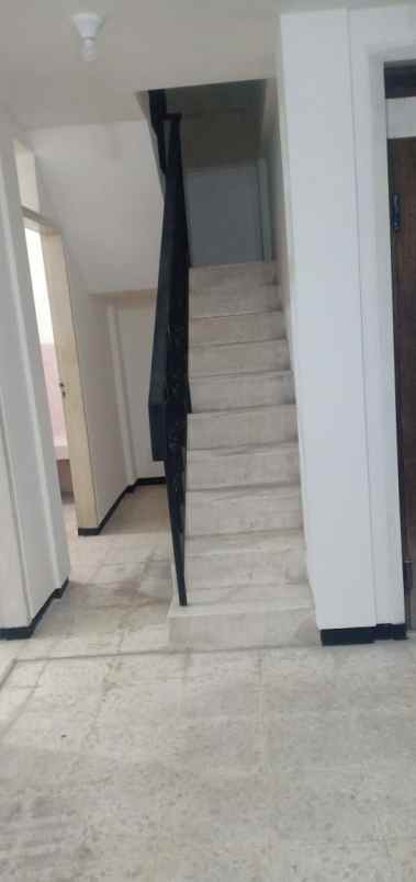 disewakan rumah wisma mukti