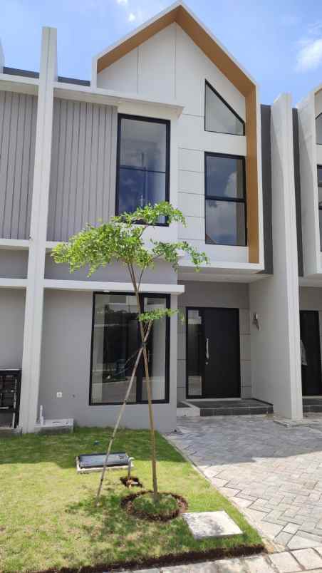 eastern park residences kondisi rumah baru gress