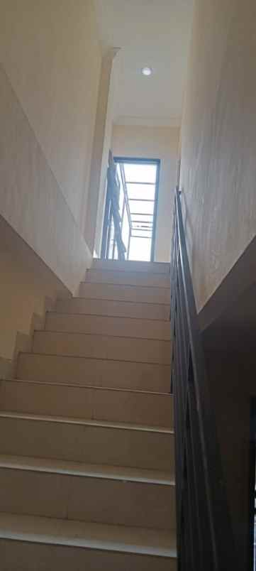 for sale ruko di jln kebayoran lama