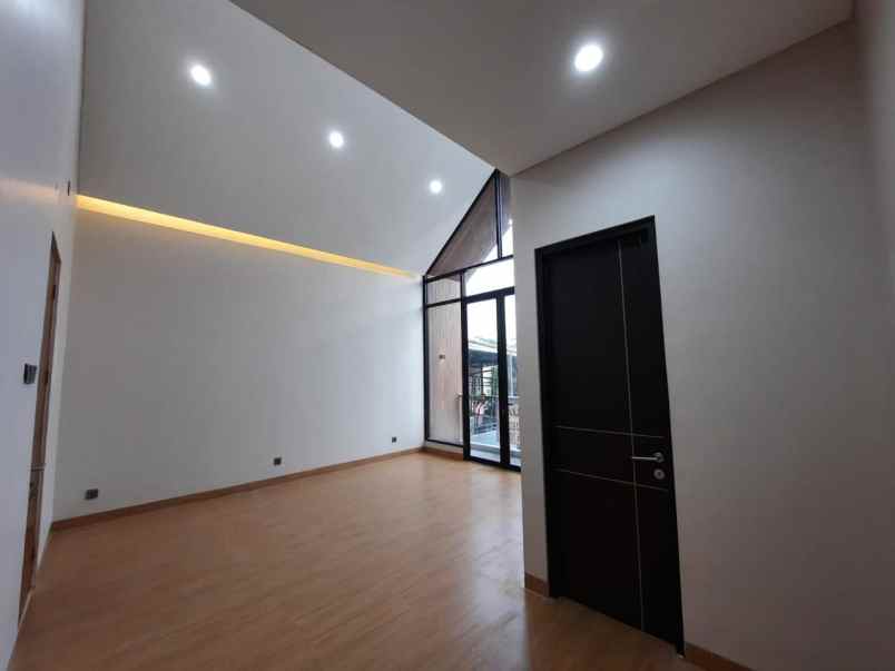 for sale rumah baru dgn design modern minimalis mewah