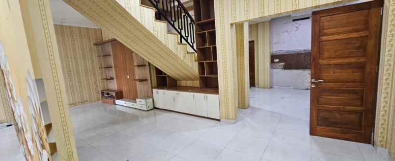 for sale rumah di perum mekarsari residence