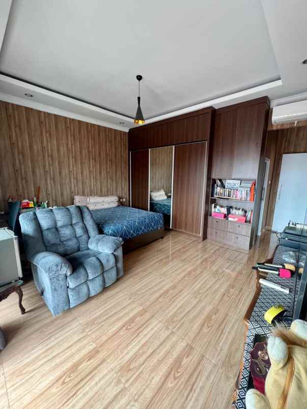 jual cepat rumah cluster di karawaci semi furnished