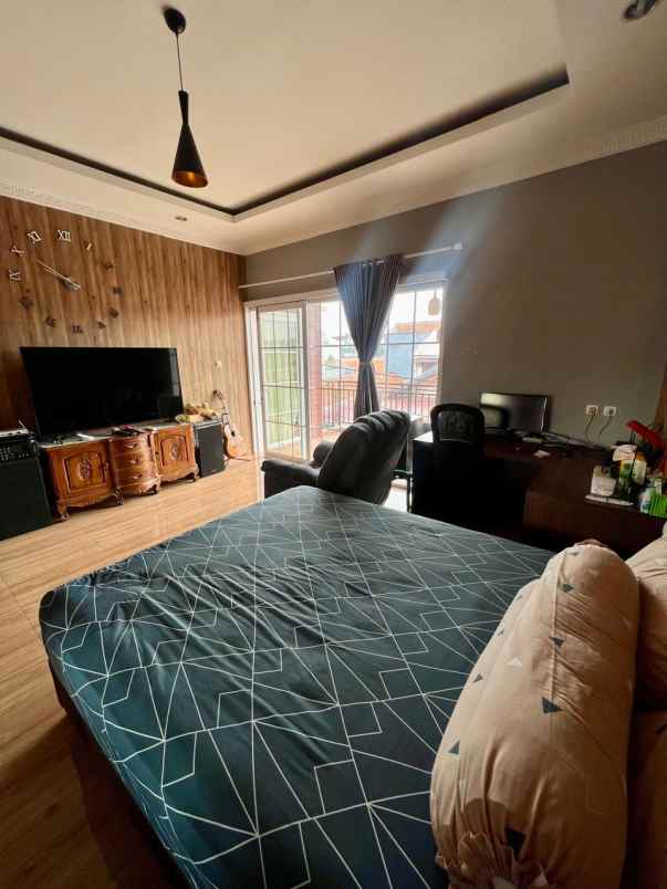 jual cepat rumah cluster di karawaci semi furnished