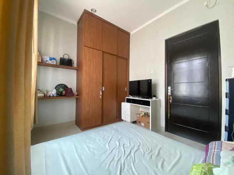 jual cepat rumah di cluster pondok kacang barat