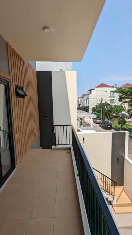 jual rumah baru pluit karang cantik jak ut
