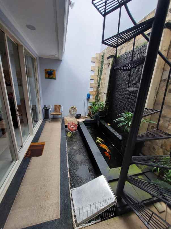 jual rumah furnished citra 2 jak bar