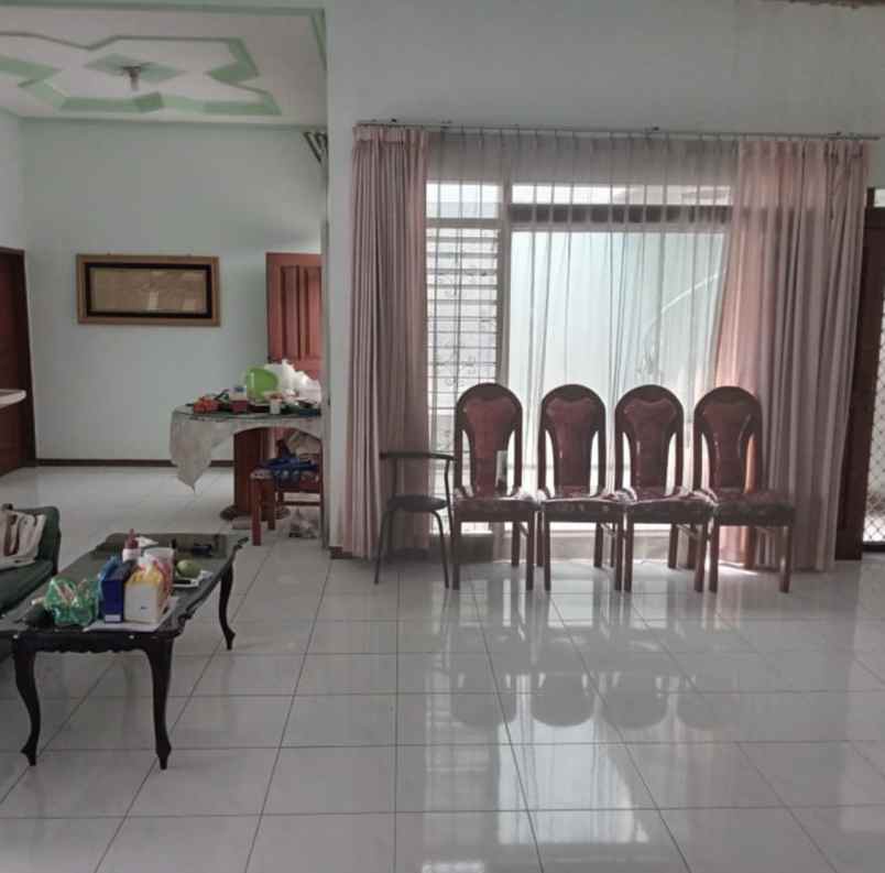jual rumah shm kawasan jalan manyar kartika surabaya