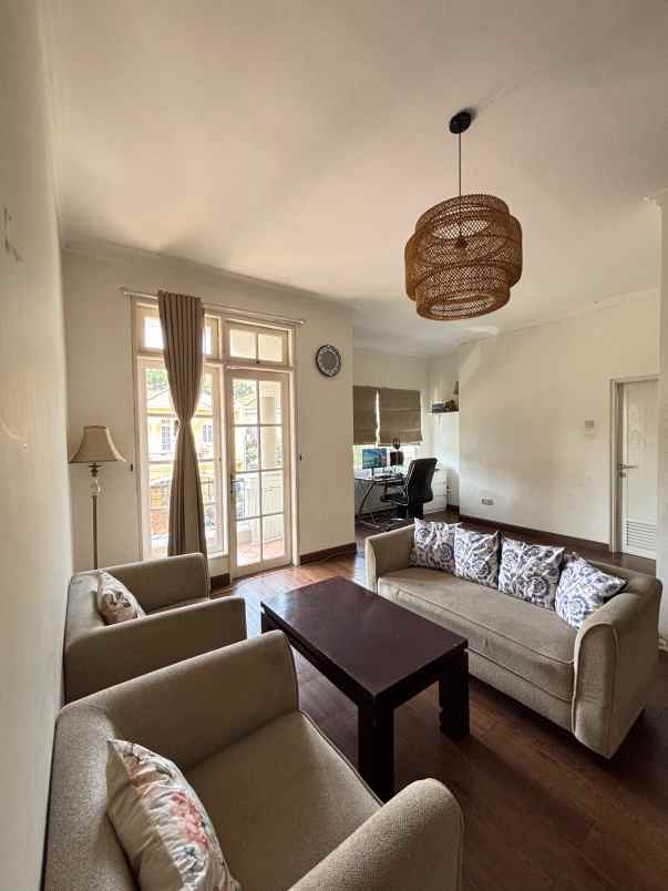 jual rumah siap huni kota wisata cibubur