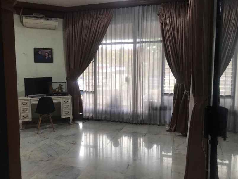 jual rumah slamet riyadi matraman