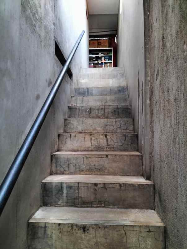 jual rumah tinggal dan kosan di jalan setiabudi