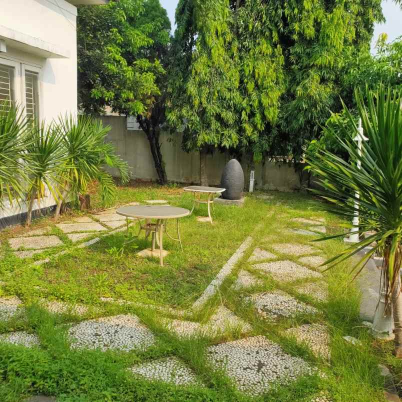 jual tanah bonus rumah mewah klasik 11 juta per meter