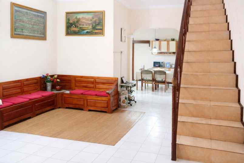 kompleks merpati kehutanan sedati