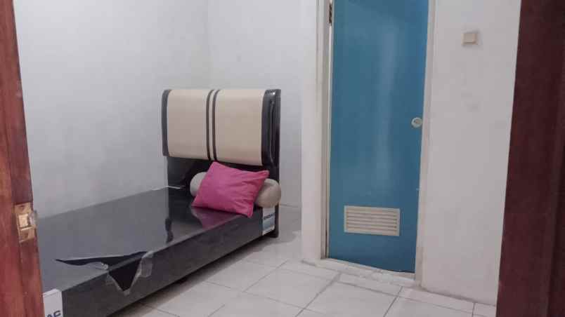 kost eksklusif natasya tanjung priok by shm