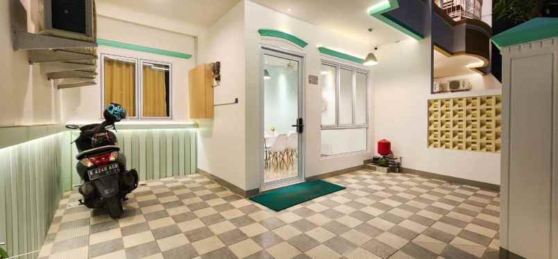 kost jl tanjung duren timur iv