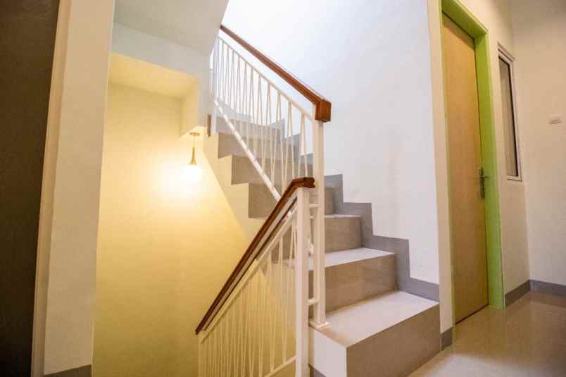 kost jl tanjung duren timur iv