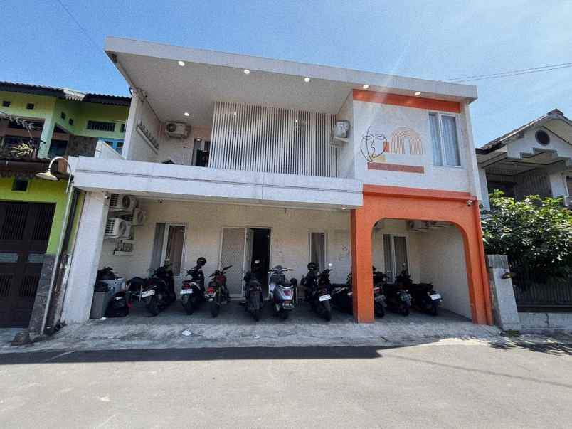 kost modern 2 lantai di dekat ugm uii nego