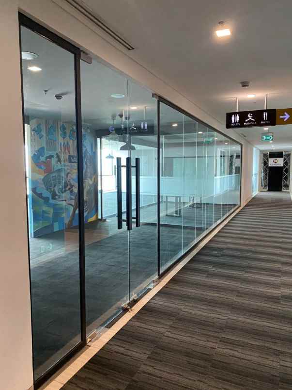 office tower tunjungan plaza 2 unit jadi 1