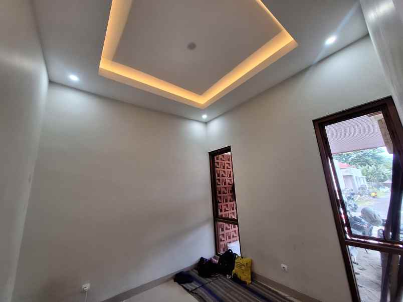 puri ulun danu rumah etnik modern di mertoyudan