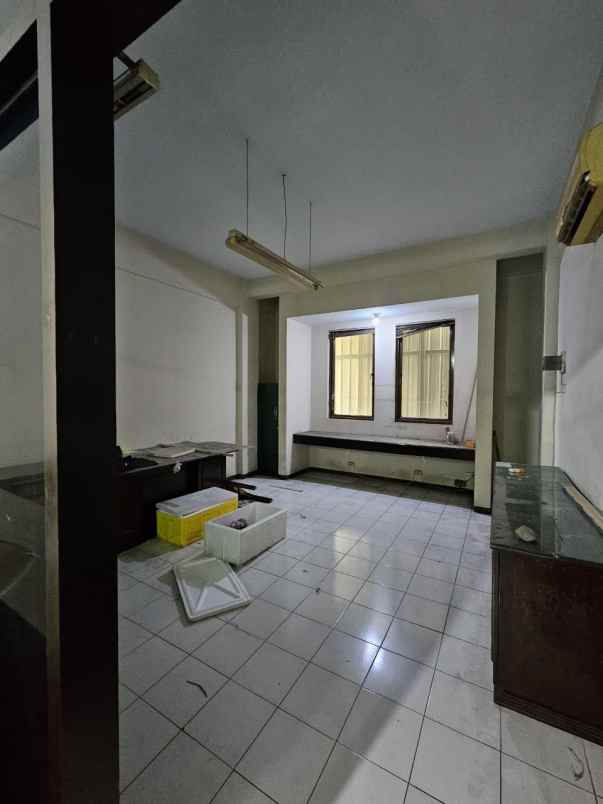 ruko raya jemursari sby selatan nol jalan langka