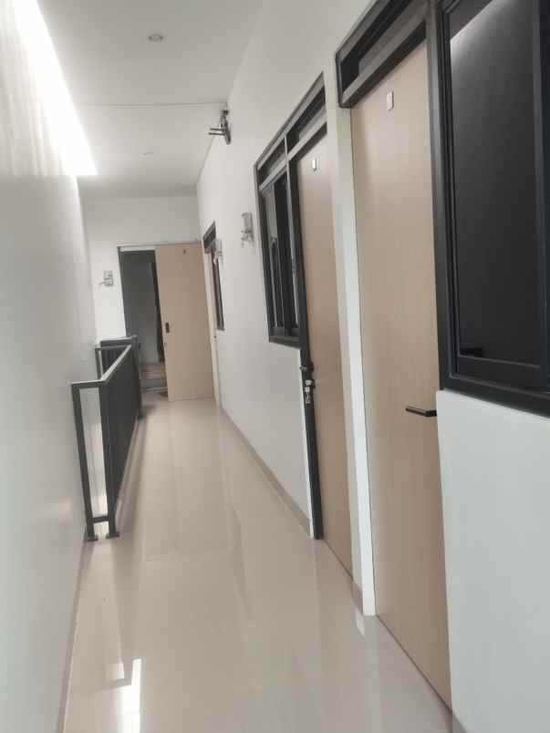 rukost hits dekat ipb untung jalan legalitas aman