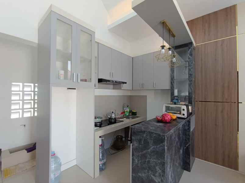 rumah 2 lantai bergaya scandinavian di prambanan