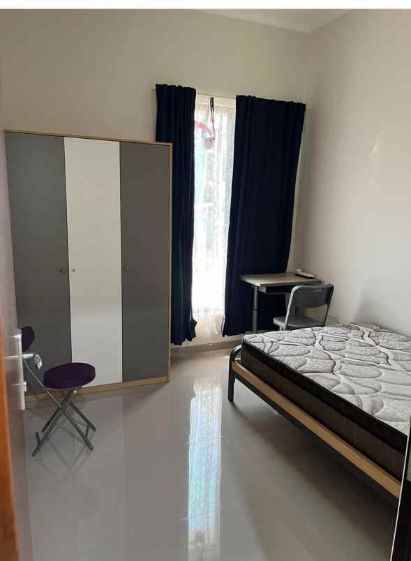 rumah 2 lantai furnished di jatiasih bekasi
