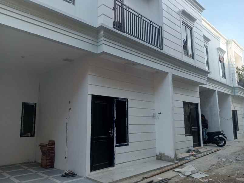 rumah 2 lantai paling murah di ciganjur jagakarsa