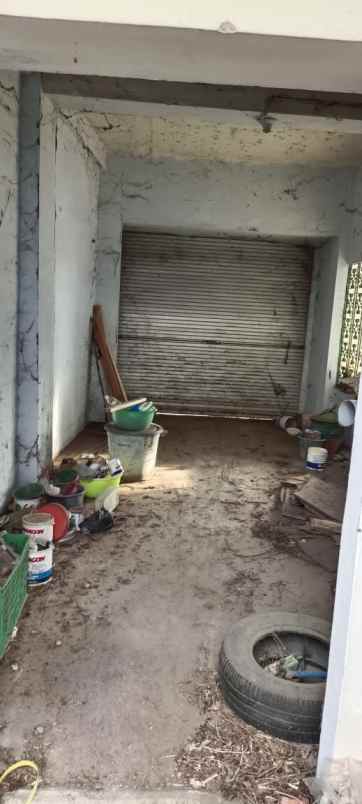 rumah 2 lantai tepi jalan dekat wahisin pasuruan kota