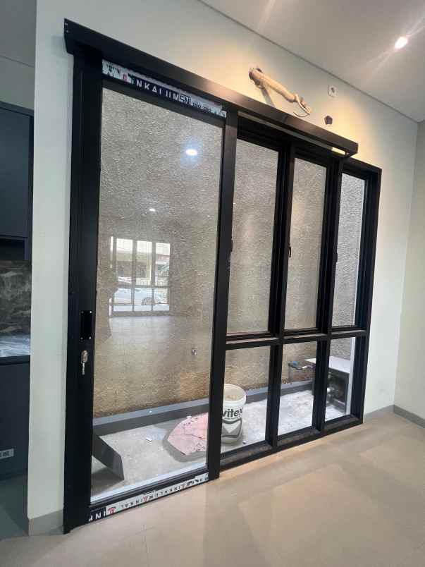rumah baru dalam komplek di limo cinere depok
