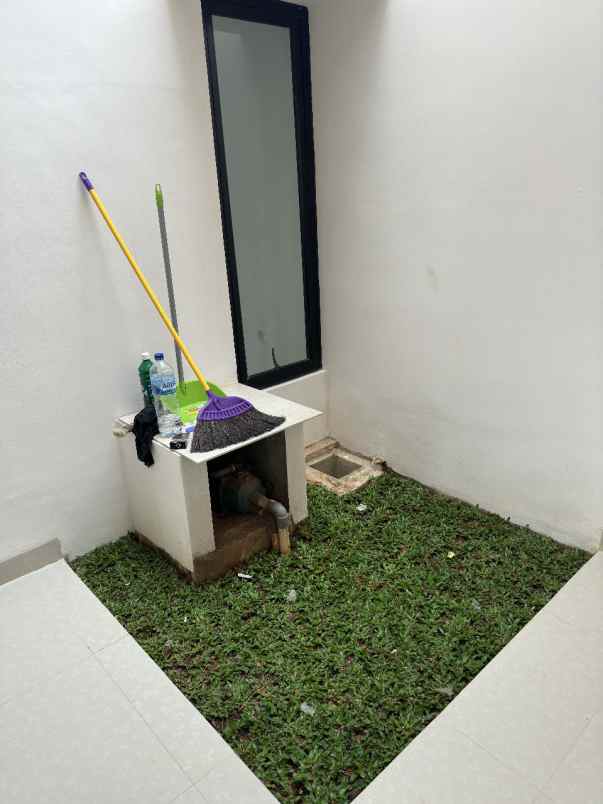 rumah baru dekat tol jatiwarna jatimelati bekasi