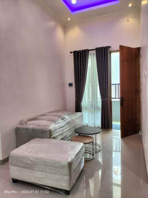 rumah baru full furnished dekat kampus uii yogyakarta