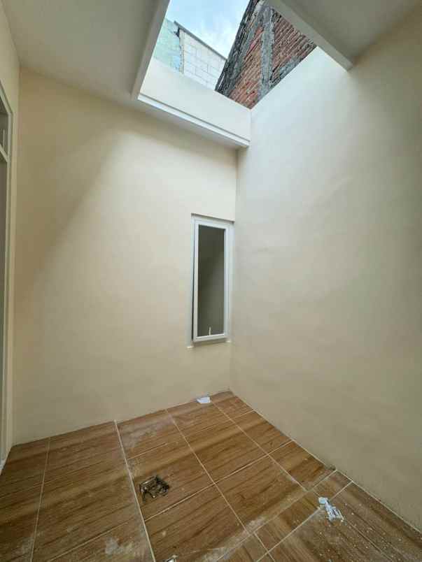 rumah baru siap huni dekat exit toll sawojajar