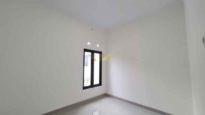 rumah baru siap huni dekat kampus ukrim jogja