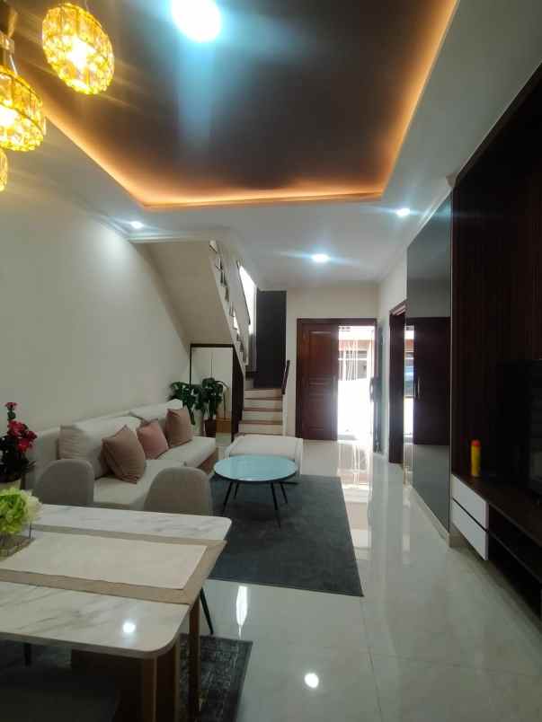 rumah baru siap huni di serpong tangsel