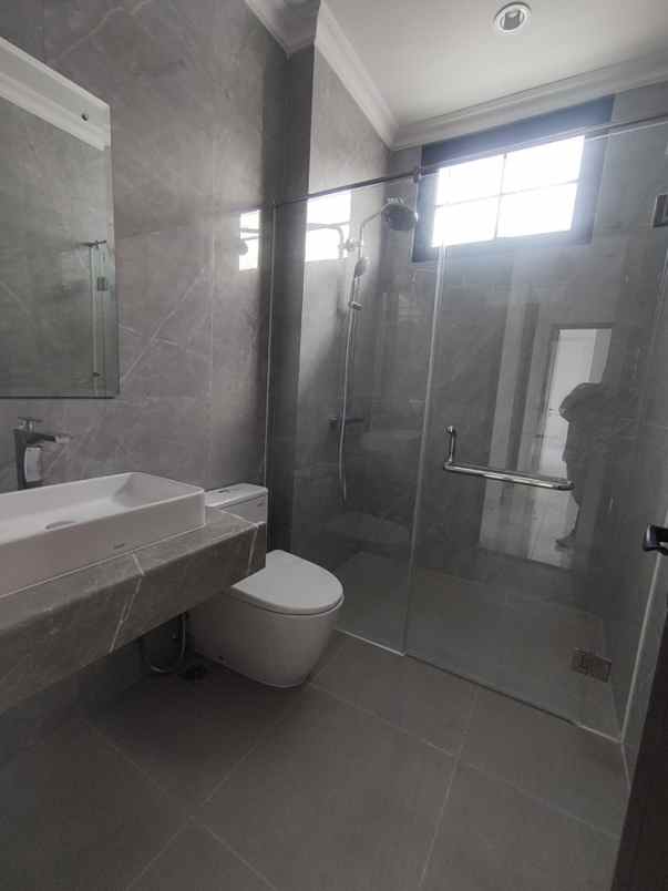 rumah baru summarecon bogor sewa tahunan