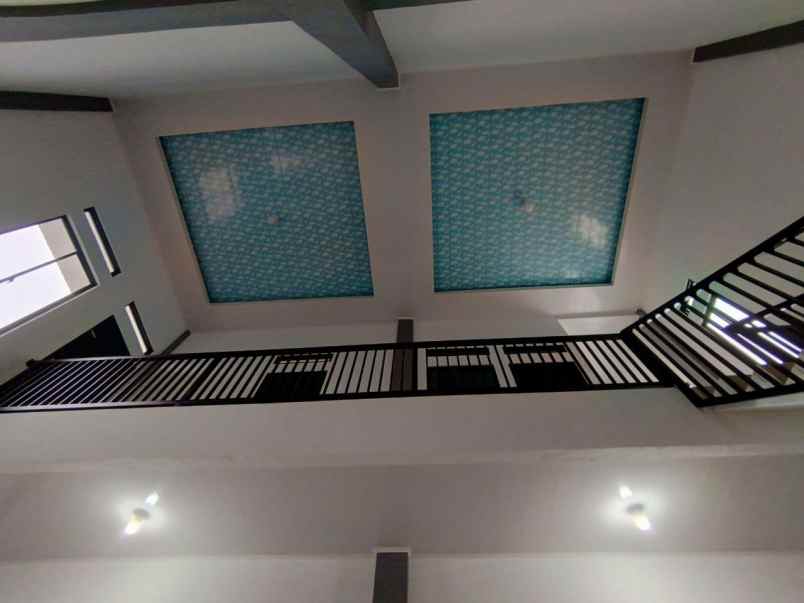 rumah cantik 2 lantai jl tuah karya panam siap huni