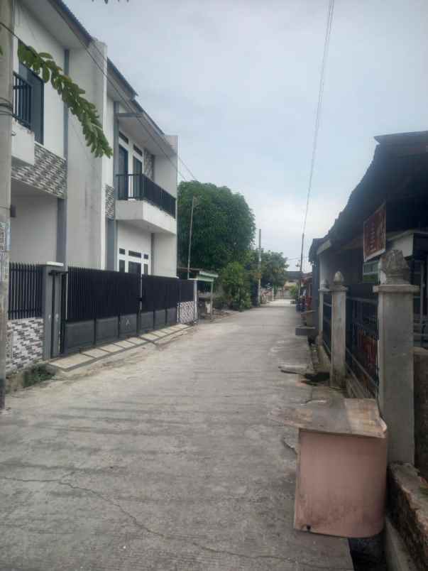 rumah cantik 2 lantai jl tuah karya panam siap huni